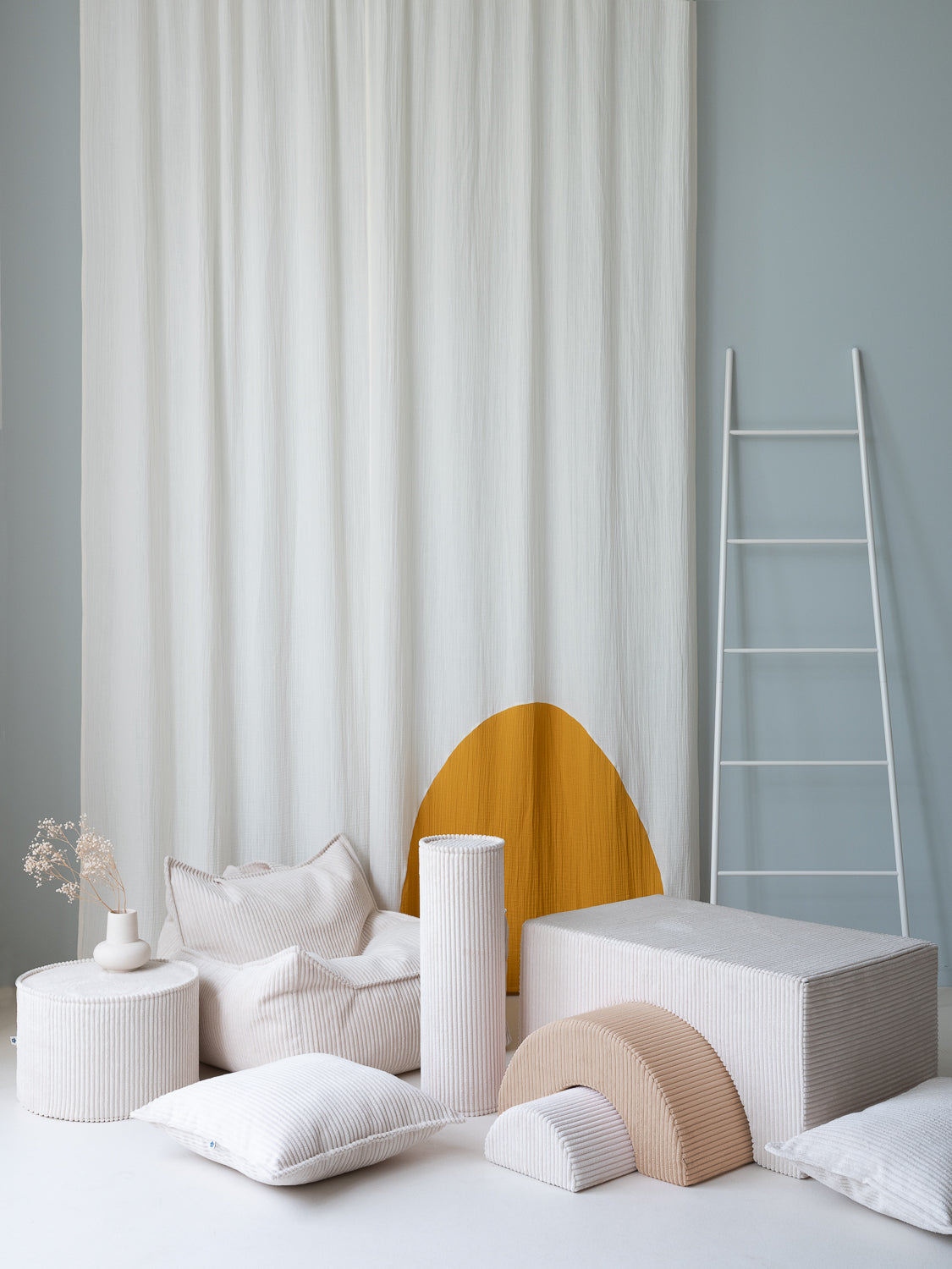 Wigiwama Marshmallow Roll Cushion