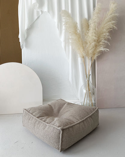 Bouclé Ottoman -square - Beige