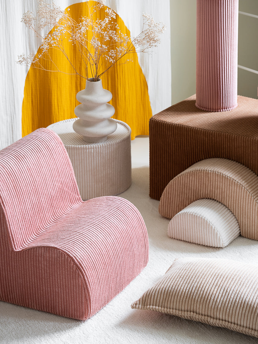 Wigiwama Pink Mousse Cloud Chair