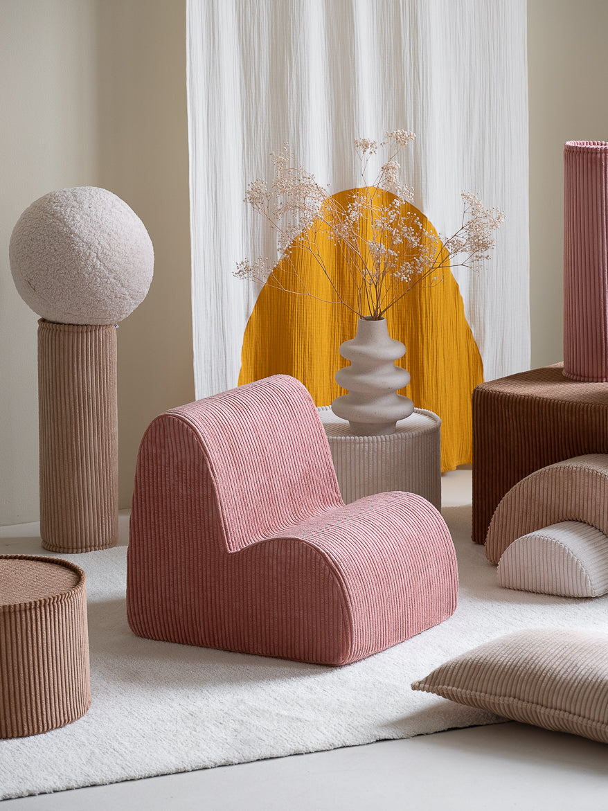 Wigiwama Pink Mousse Cloud Chair